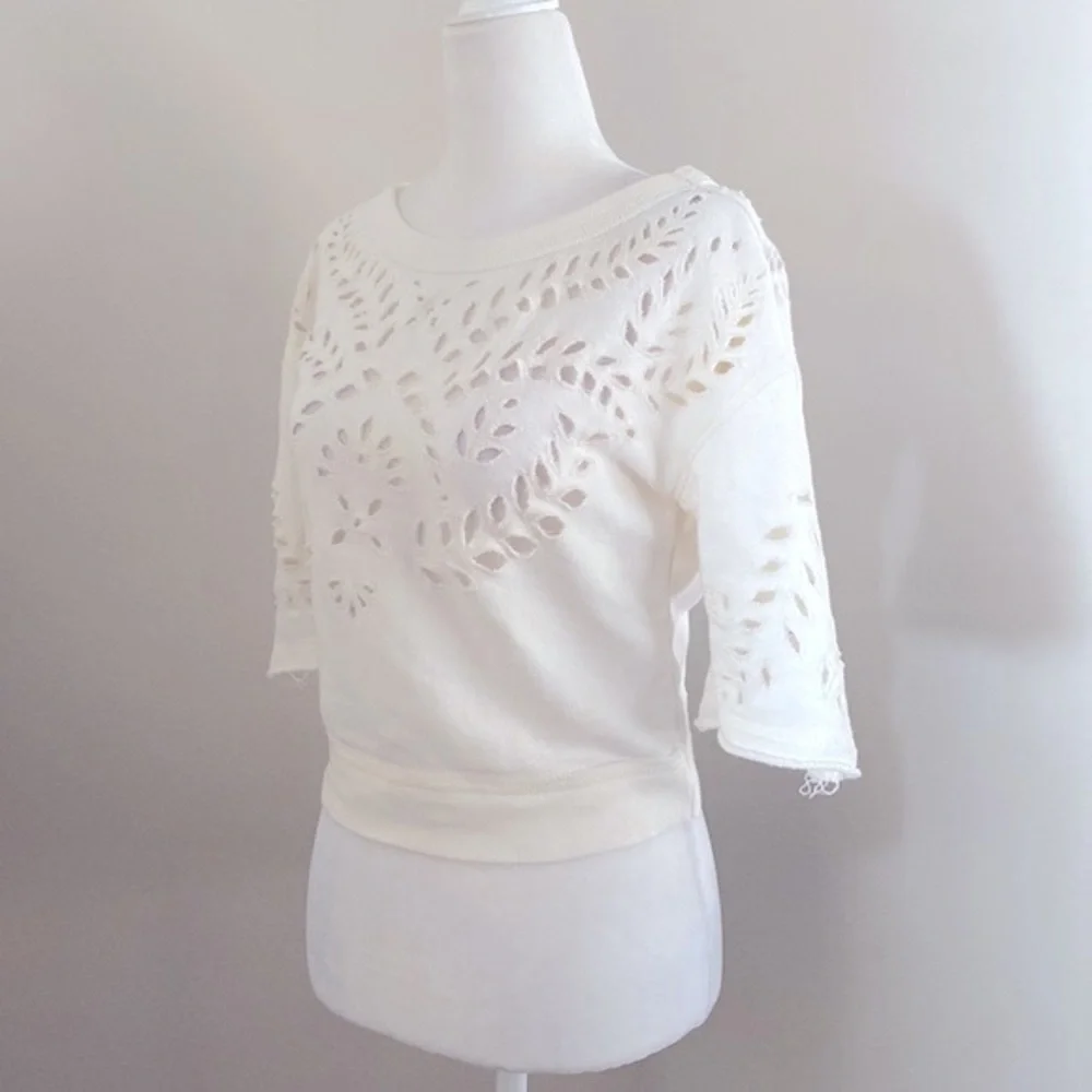 Free People crop laser cut outs 3/4 sleeve sweatshirt